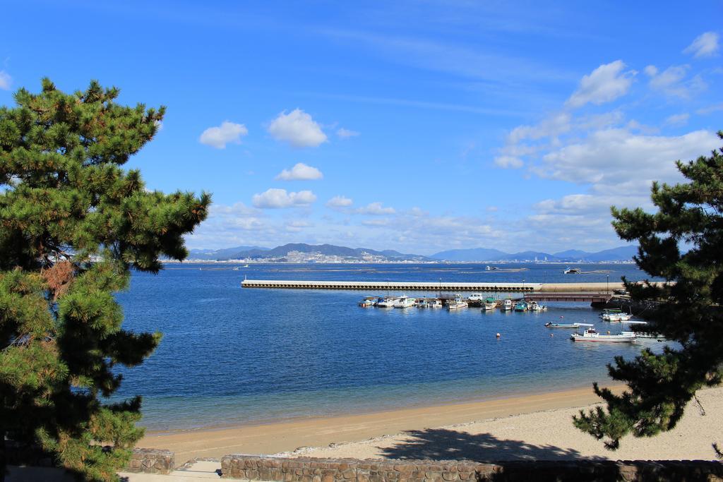 Miyajima Seaside Hotel Itsukushima Екстер'єр фото